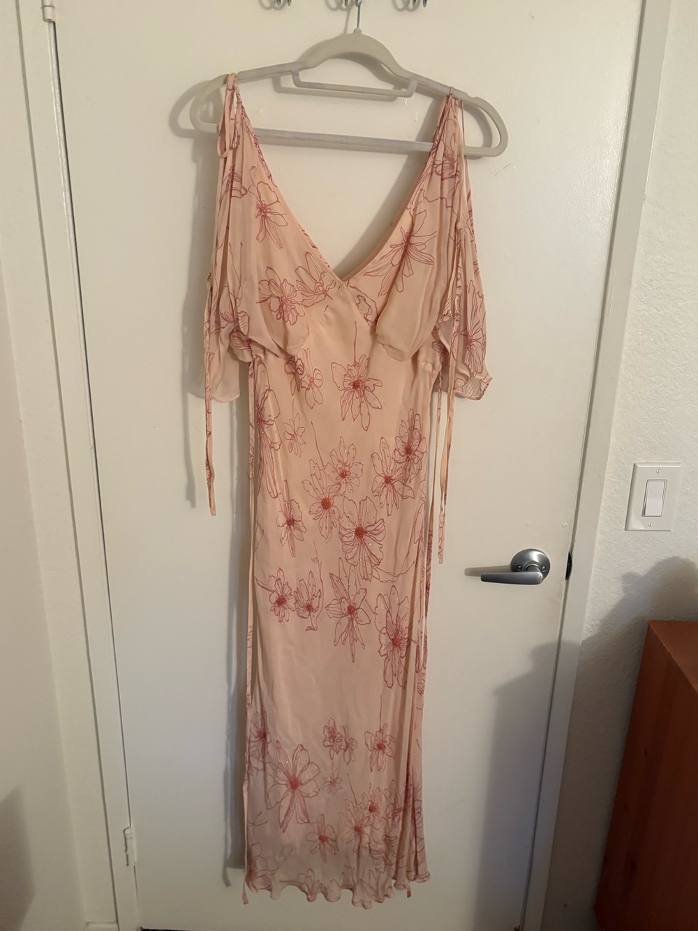 Vintage Eva Blue Blush Floral Cold-Shoulder Maxi Dress